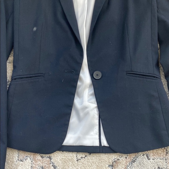 Classic Navy Women's Blazer - Picture 3 of 7